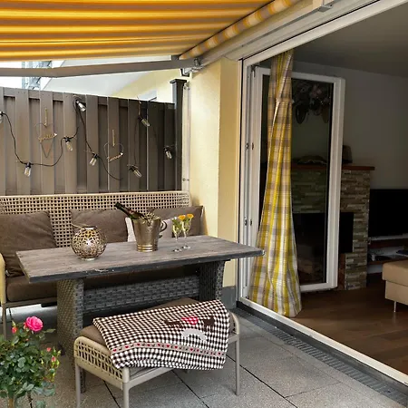 康尼赫施洛瑟度假公寓 公寓 *